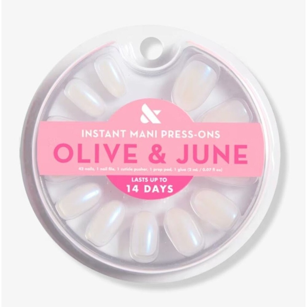 Olive & June Press‑On Nails – Pink‎ Goldfish– Oval-Medium